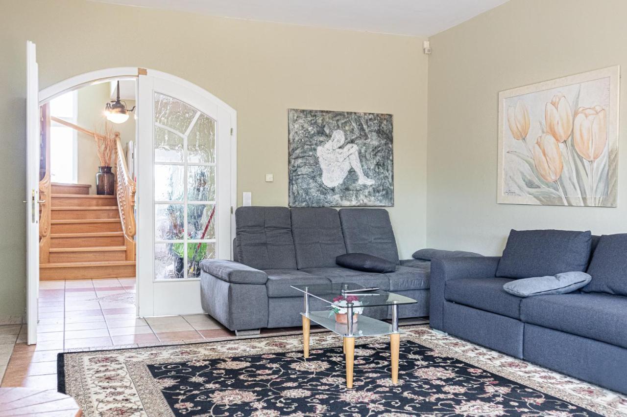 Exquisite Shared Villa - Your Private Room In This Beautiful Home Viena Exterior foto